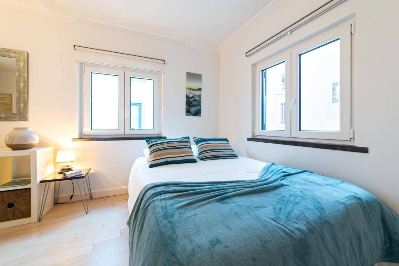 Appartement Joivy Superb Studio In Cascais Centre Extérieur photo